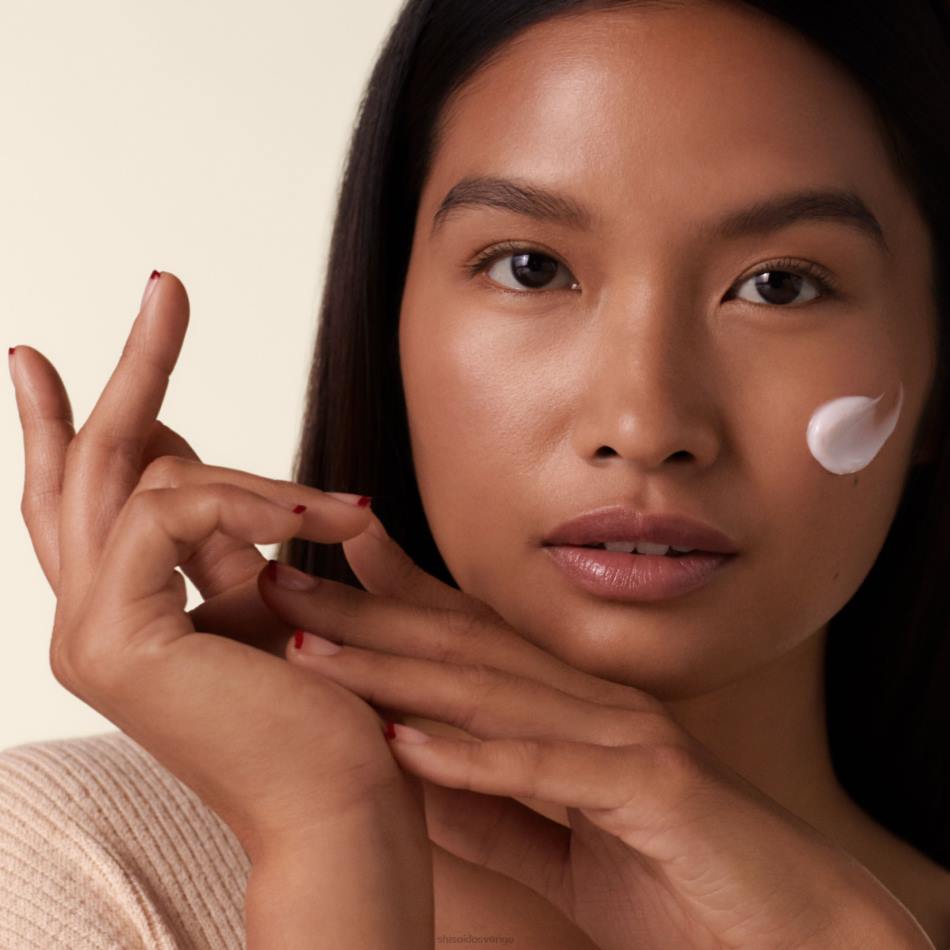 ljusande gelkräm VL6V9 Shiseido hudvård