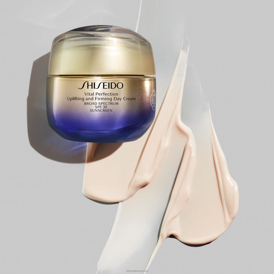 upplyftande och uppstramande dagkräm spf 30 VL6V22 Shiseido hudvård