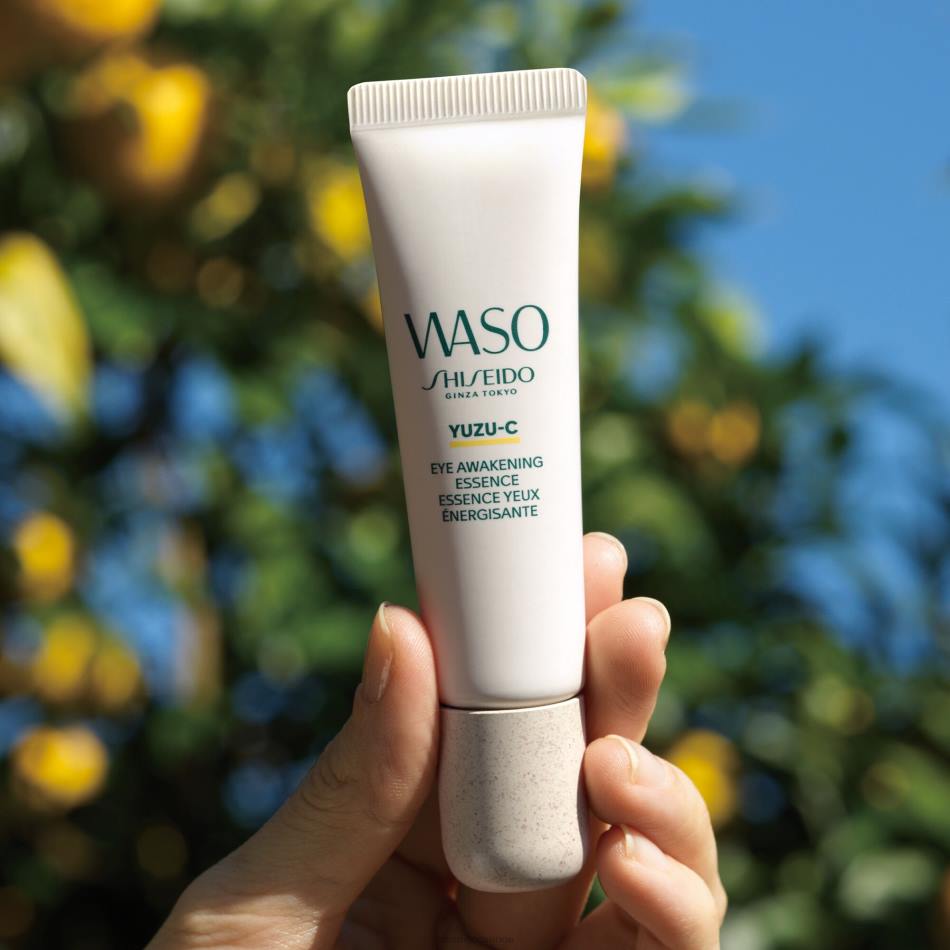 yuzu-c ögonuppvaknande essens VL6V54 Shiseido hudvård